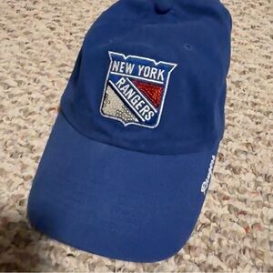 NHL NY New York Rangers Women’s Sequin Baseball Cap